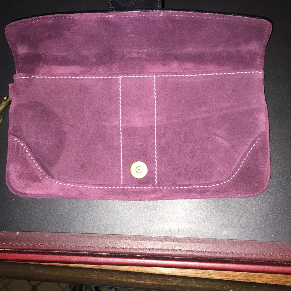 Coach wristlet!❤️ - Picture 5 of 6